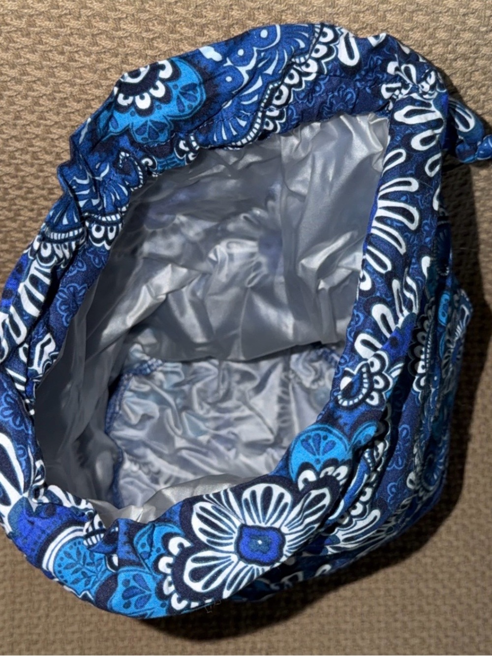 Vera Bradley Blue Floral Quilted Weekender Tote Bag 6 piece set - Picture 6 of 9